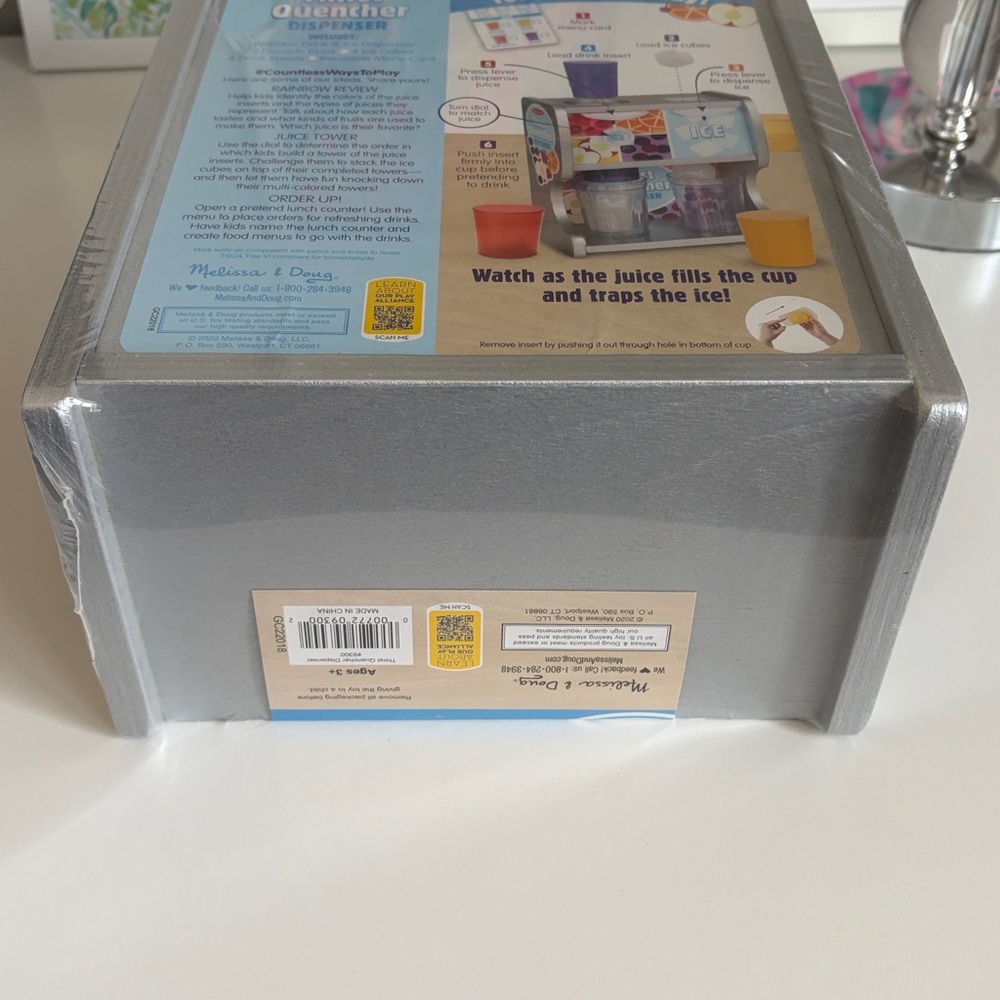 NWT Melissa & Doug Wooden Thirst Quencher Drink Dispenser - Picture 4 of 6